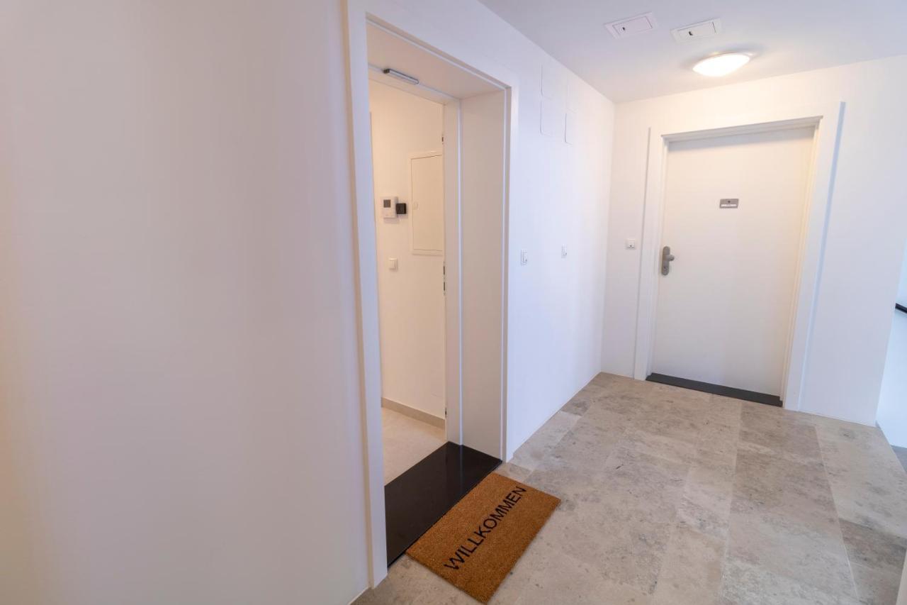 Boutique Sky City Apt. With Balcony / Top Spot Vídeň Exteriér fotografie